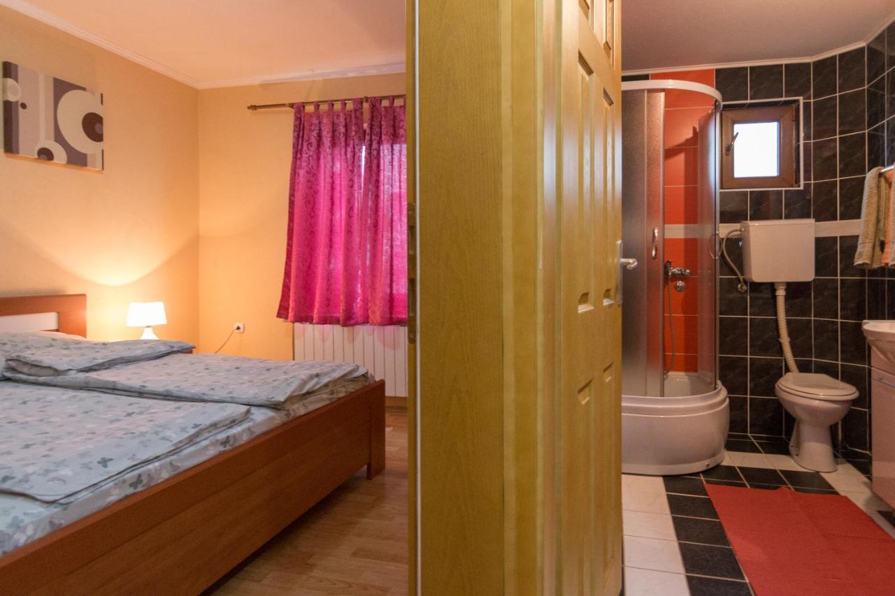 Apartments Andric カルゲスケ・バレ エクステリア 写真