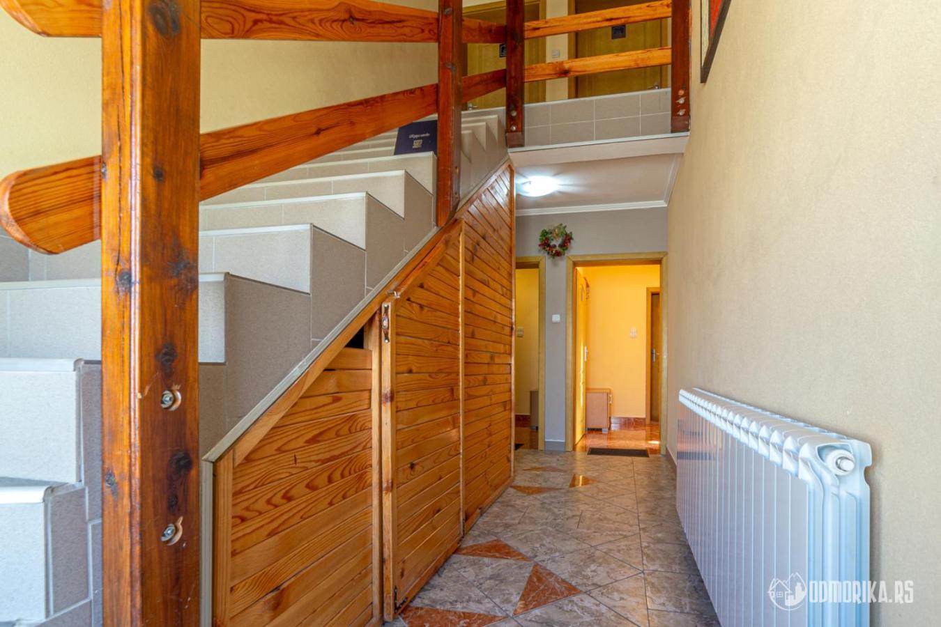 Apartments Andric カルゲスケ・バレ エクステリア 写真